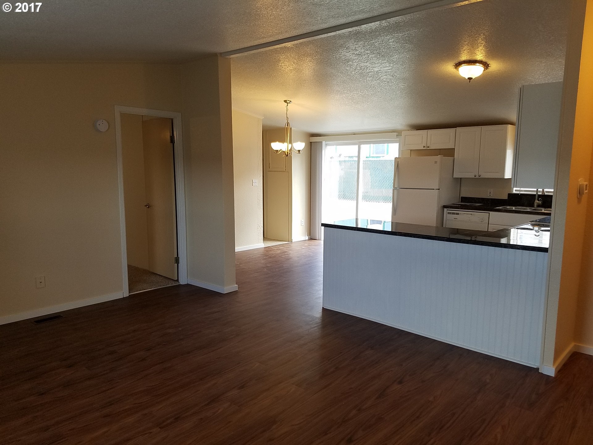 708 Southwest Runnion Avenue Pendleton, OR 97801 - Photo 13 of 20