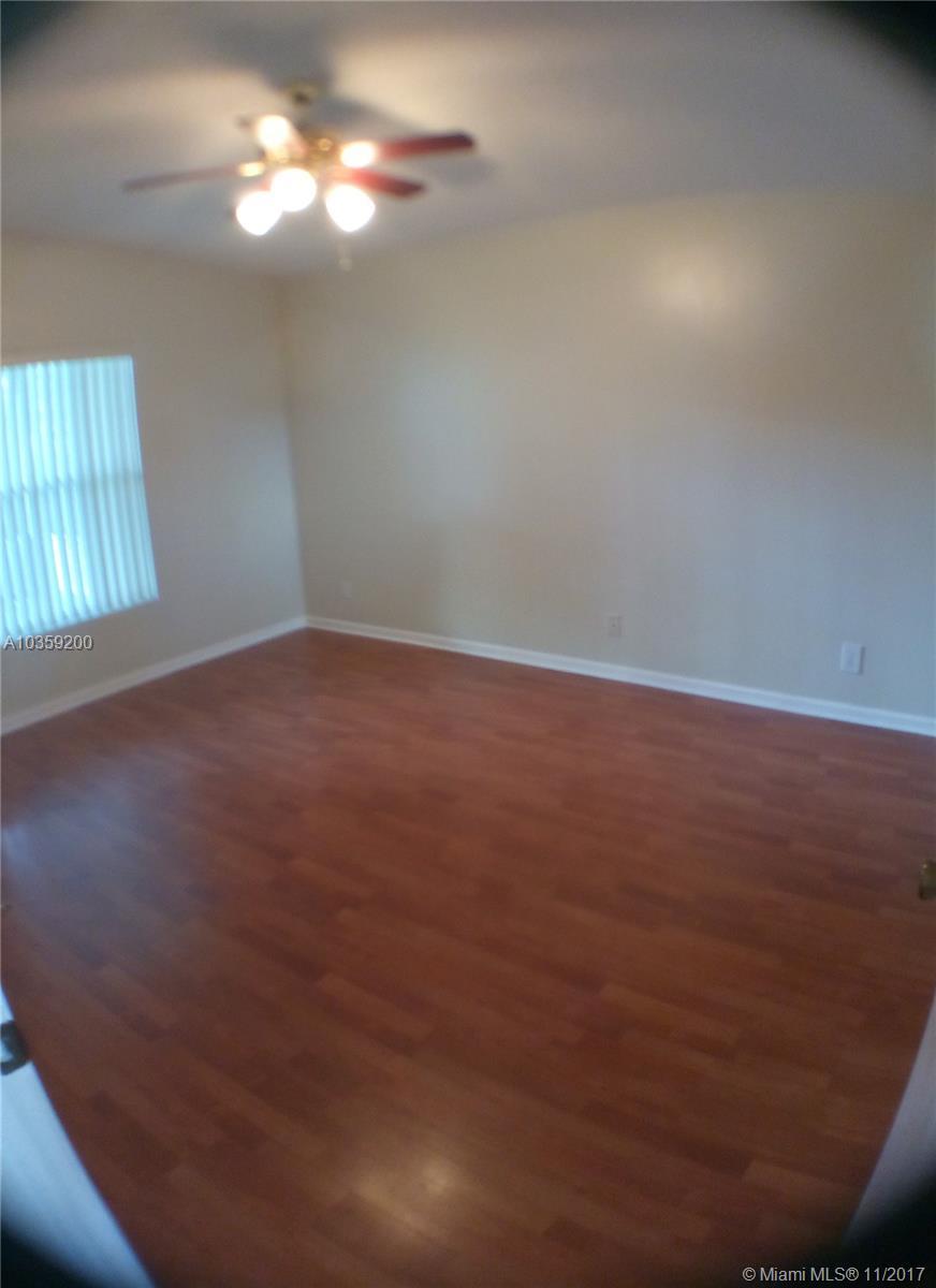 102 Waterway Road Royal Palm Beach, FL 33411 - Photo 9 of 19