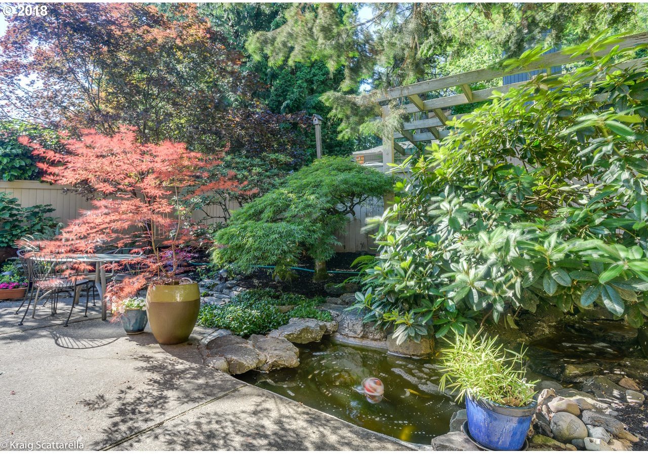 3220 Southwest Spring Garden Street Portland, OR 97219 - Photo 7 of 32 Gallery Image 7