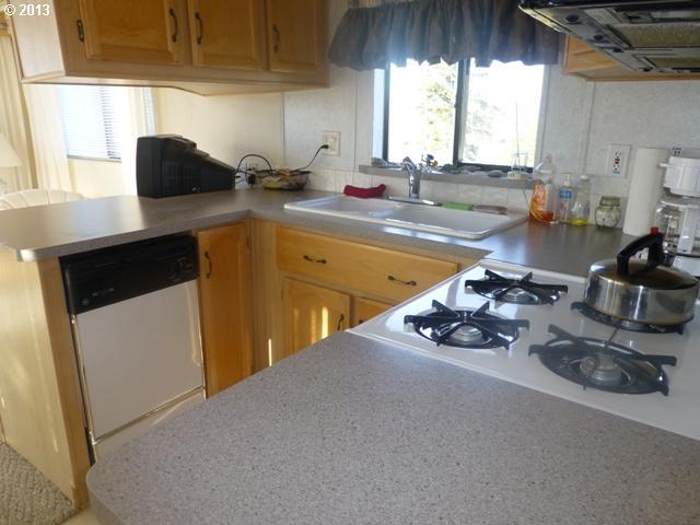 94749 Jerrys Flat Road, Unit 9 Gold Beach, OR 97444 - Photo 8 of 14