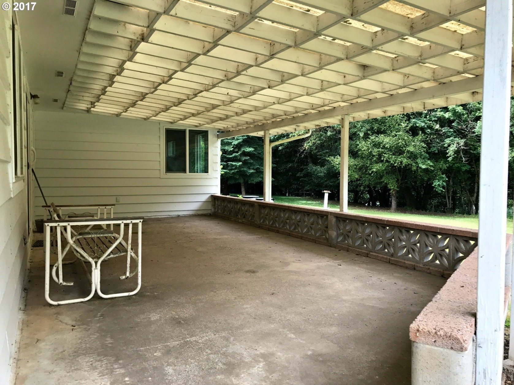 2909 Bullock Road Oakland, OR 97462 - Photo 5 of 29 Gallery Image 5