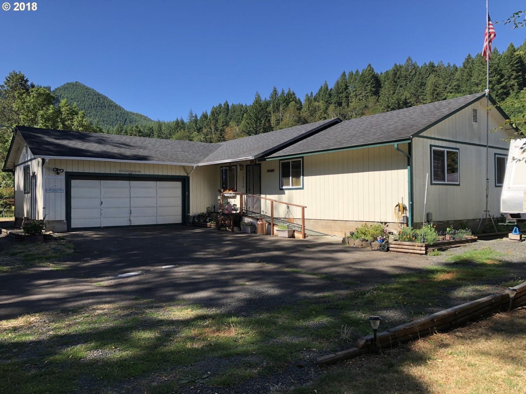 75558 Wicks Road Dorena, OR 97434 - Photo 10 of 22 Gallery Image 10