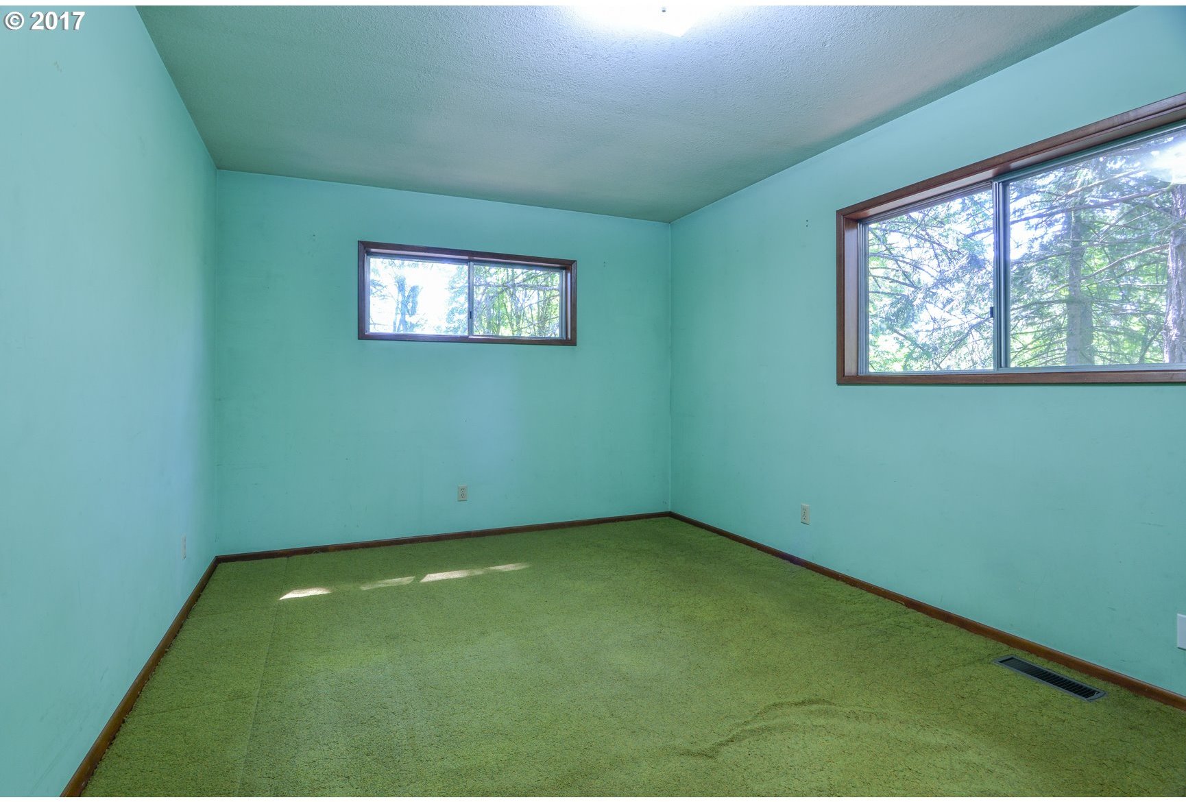 11432 Northwest East Road Portland, OR 97229 - Photo 6 of 32 Gallery Image 6