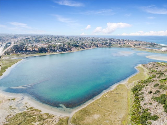 7528 Navigator Circle Carlsbad, CA 92011 - Photo 35 of 45