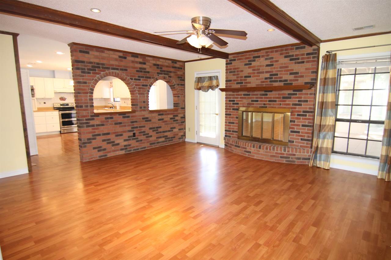 3085 Ruffle Drive Bartlett, TN 38134 - Photo 2 of 18