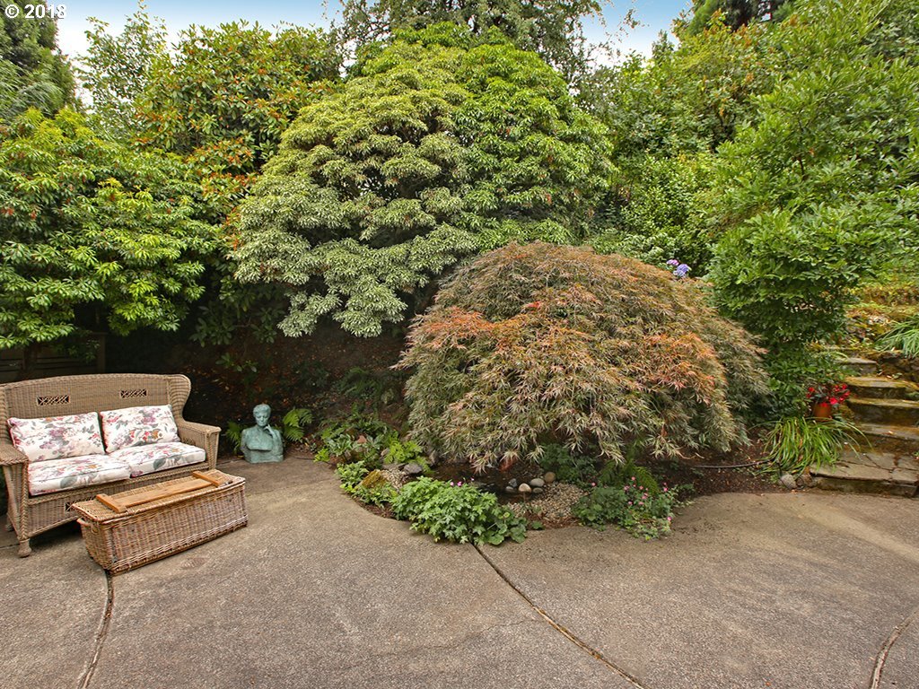 1616 Southwest Elizabeth Street Portland, OR 97201 - Photo 24 of 25 Gallery Image 24