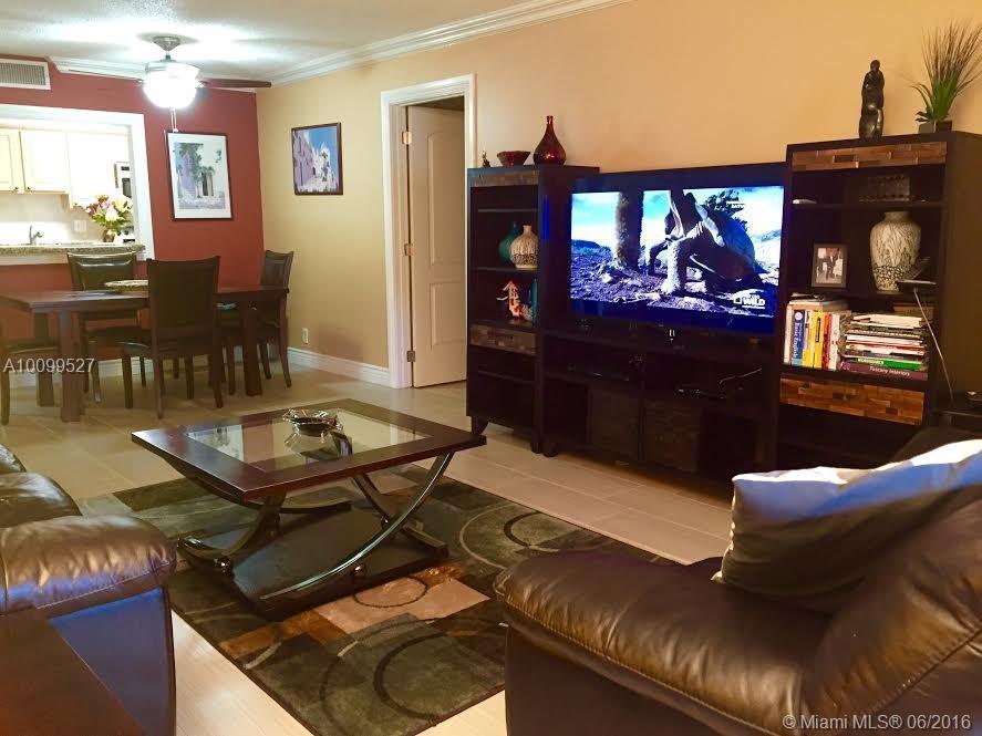 301 Racquet Club Road, Unit 106 Weston, FL 33326 - Photo 11 of 23 Gallery Image 11