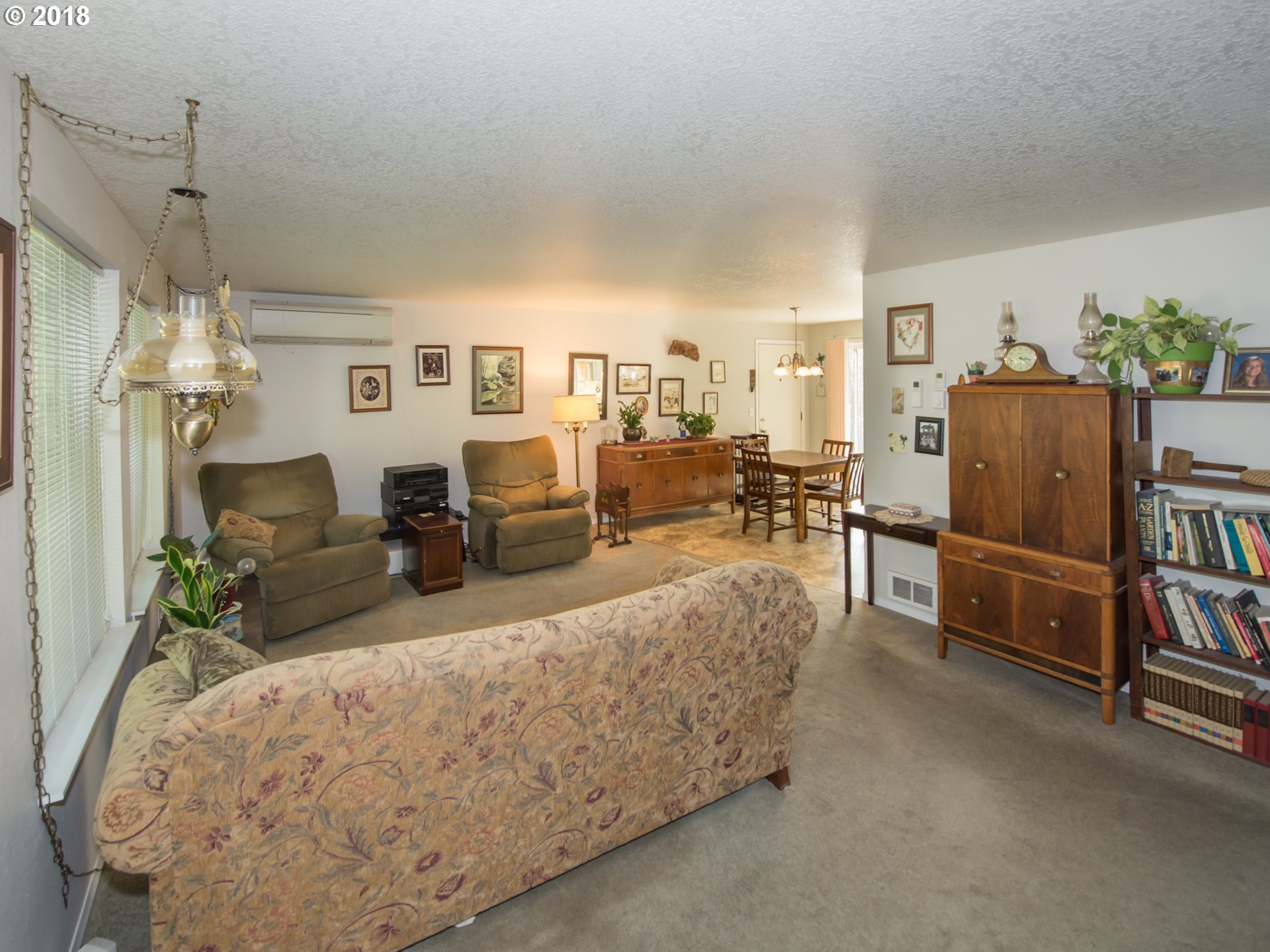 31803 Gowdyville Road Cottage Grove, OR 97424 - Photo 3 of 32 Gallery Image 3