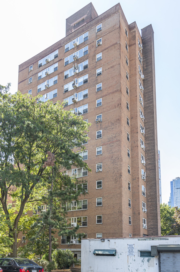 Kingsview Homes 105 Ashland Pl, Brooklyn, NY 11201 - Photo 2 of 3