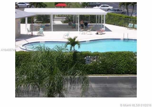 292 Fanshaw G, Unit 292 Boca Raton, FL 33434 - Photo 4 of 25