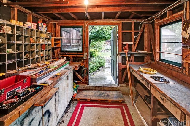 10508 Redmont Avenue Tujunga, CA 91042 - Photo 21 of 23