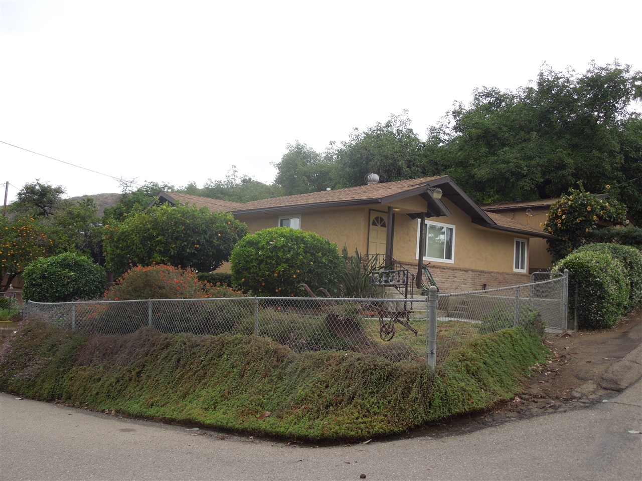 11845 Walnut Road Lakeside, CA 92040 - Photo 3 of 25