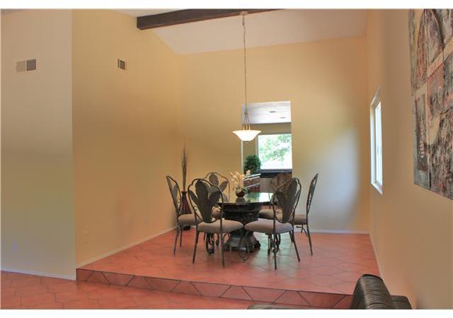 28172 Queensbridge Road Valley Center, CA 92082 - Photo 6 of 24