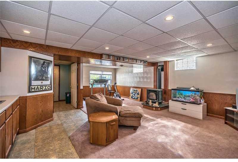 2572 Elgro Road Gibsonia, PA 15044 - Photo 14 of 25 Gallery Image 14