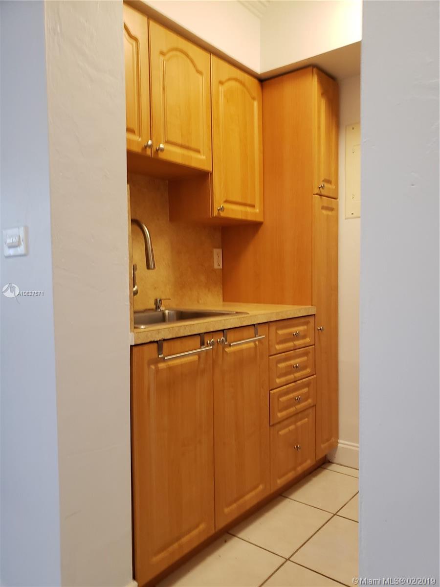 2300 Southwest 3rd Avenue, Unit 2 Miami, FL 33129 - Photo 8 of 13 Gallery Image 8