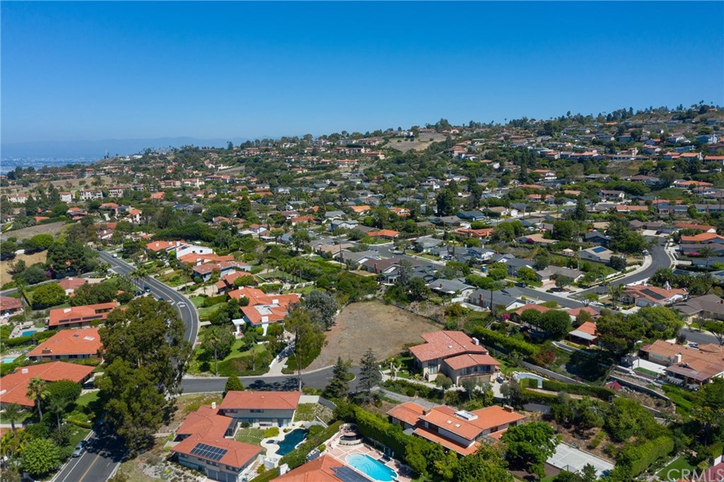 2004 Muros Place Palos Verdes Estates, CA 90274 - Photo 14 of 18