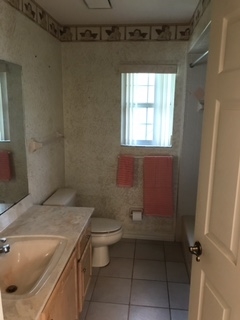 862 Gerona Road St. Augustine, FL 32086 - Photo 7 of 12 Tub Shower Combo