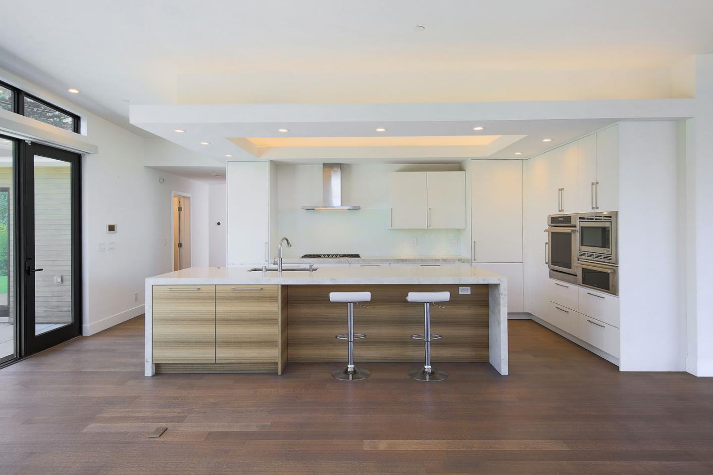 2747 Burlingview Drive Burlingame, CA 94010 - Photo 14 of 52