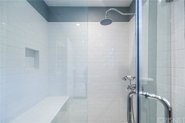 8809 Evanview Drive Los Angeles, CA 90069 - Photo 29 of 46