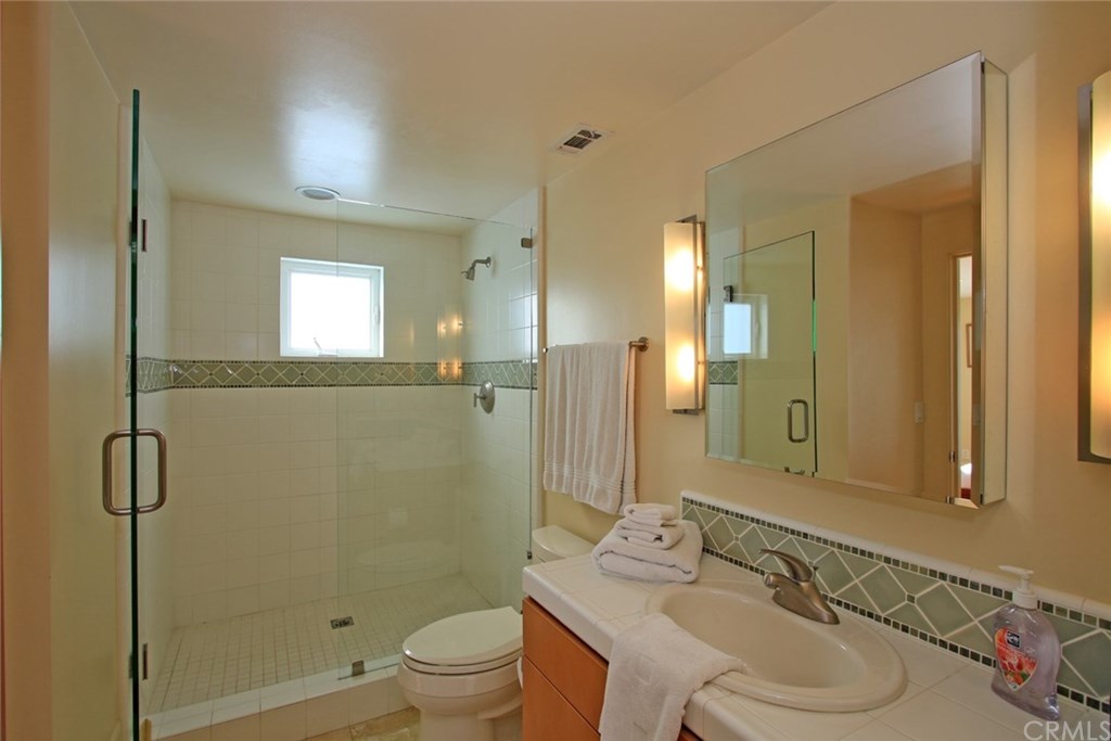 2129 Ocean Drive Oxnard, CA 93035 - Photo 49 of 71