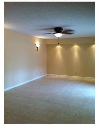 Jacaranda Plantation, FL 33324 - Photo 7 of 15