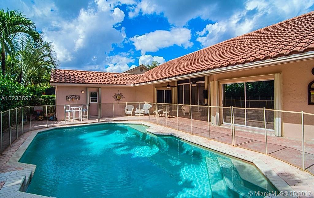 762 Crescent Way Weston, FL 33326 - Photo 28 of 34