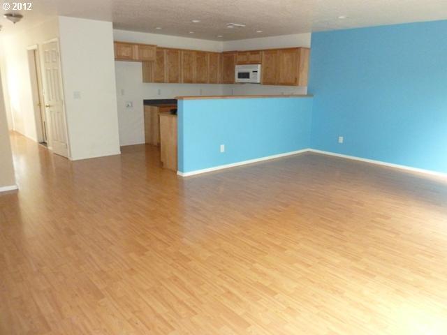 815 Old County Road, Unit 8 Brookings, OR 97415 - Photo 2 of 16 Gallery Image 2
