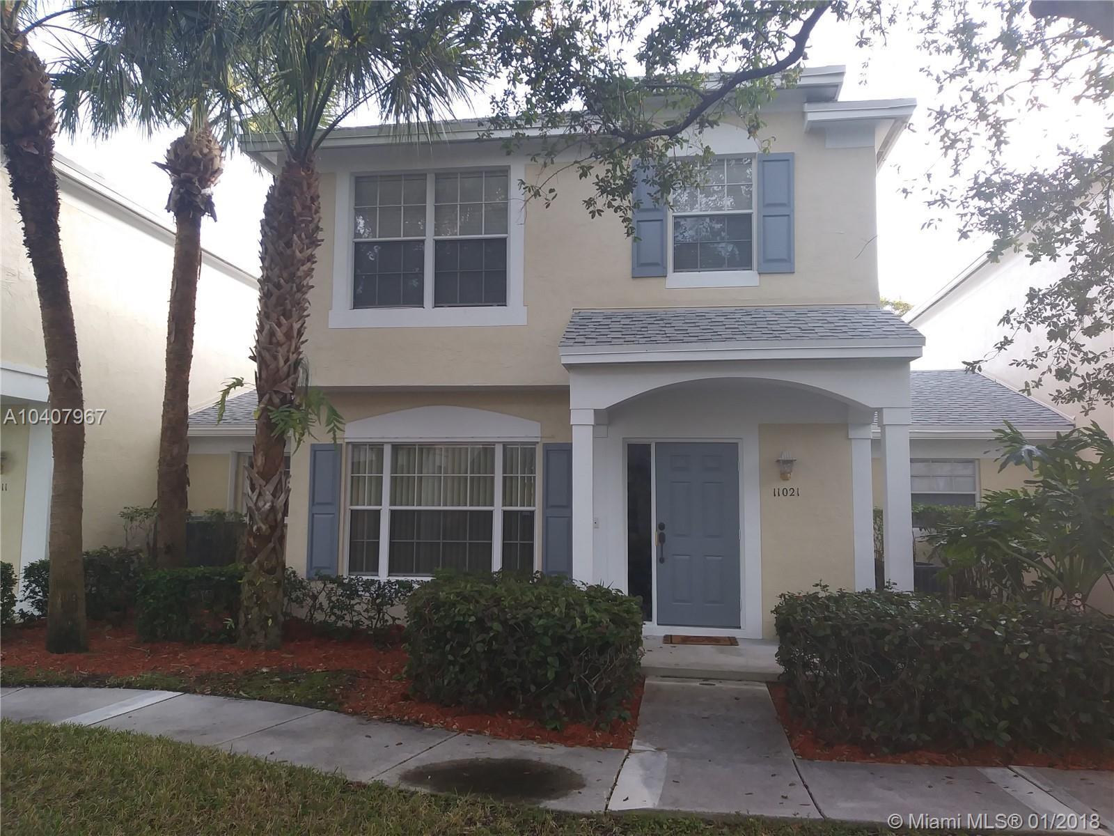 11021 Palm Ridge Lane, Unit 11021 Tamarac, FL 33321 - Photo 1 of 19
