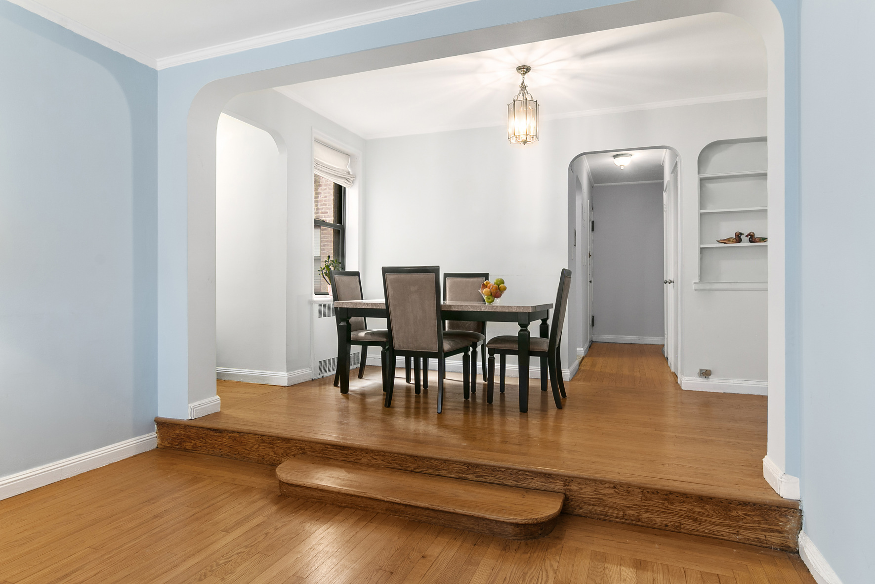 205 West 95th Street, Unit 4B Manhattan, NY 10025 - Photo 2 of 7