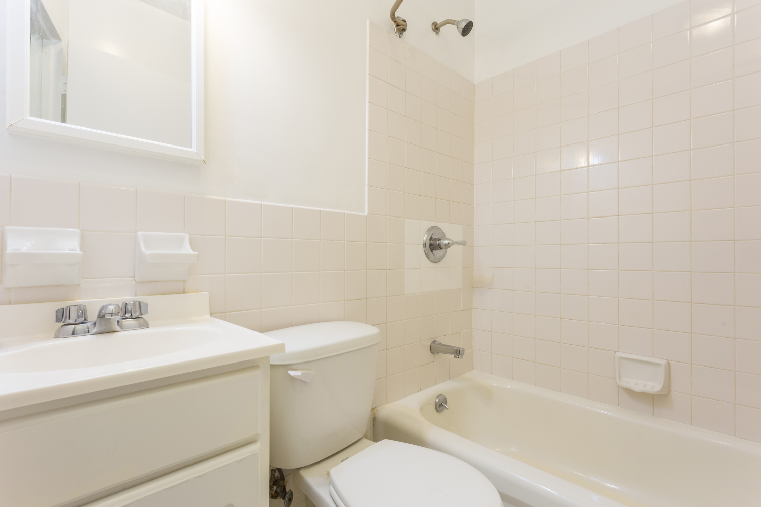 852 8th Avenue, Unit 4A Manhattan, NY 10019 - Photo 4 of 5