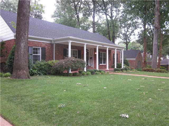 4285 Haverhill Road Memphis, TN 38111 - Photo 3 of 25 Roof only 6 years old!