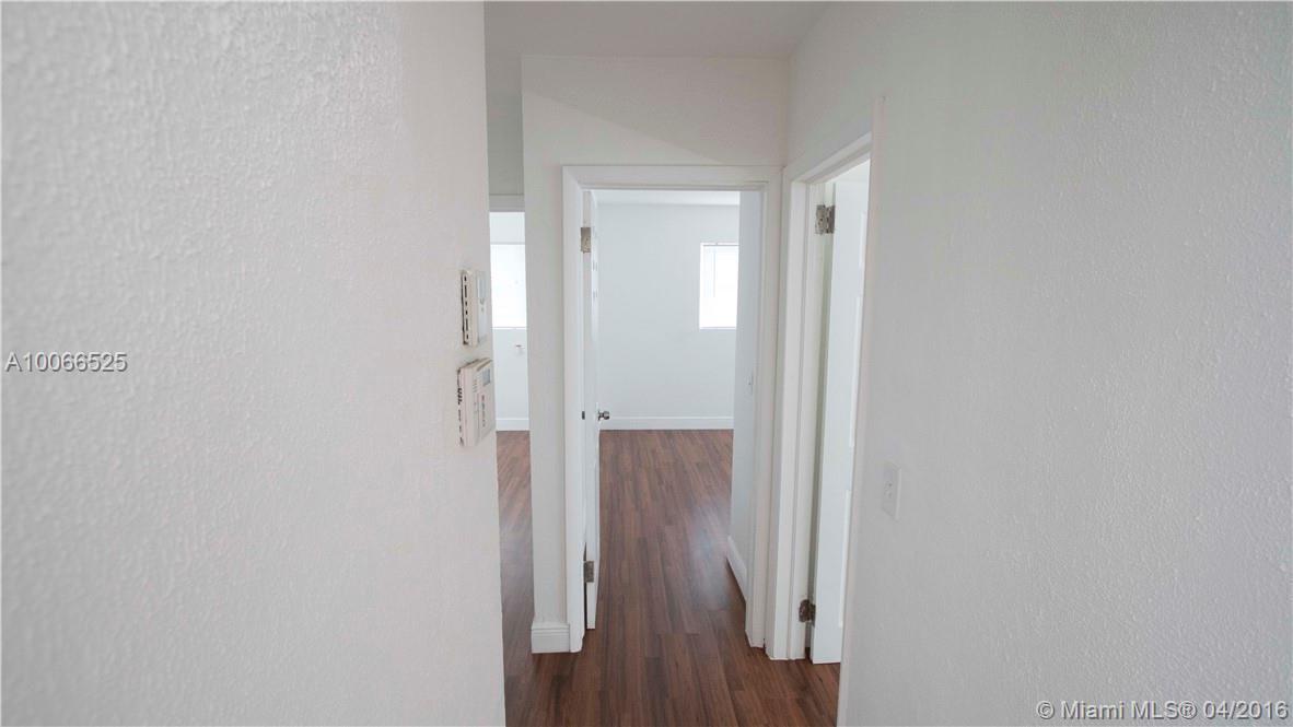 910 Northwest 89th Street Miami, FL 33150 - Photo 34 of 35