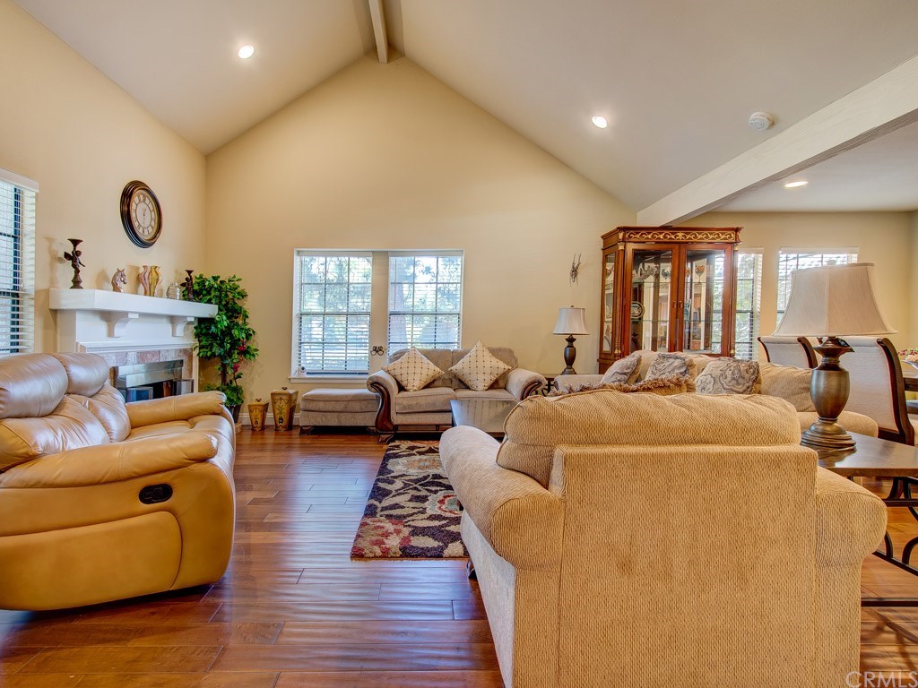 9 Firestone Irvine, CA 92614 - Photo 3 of 32