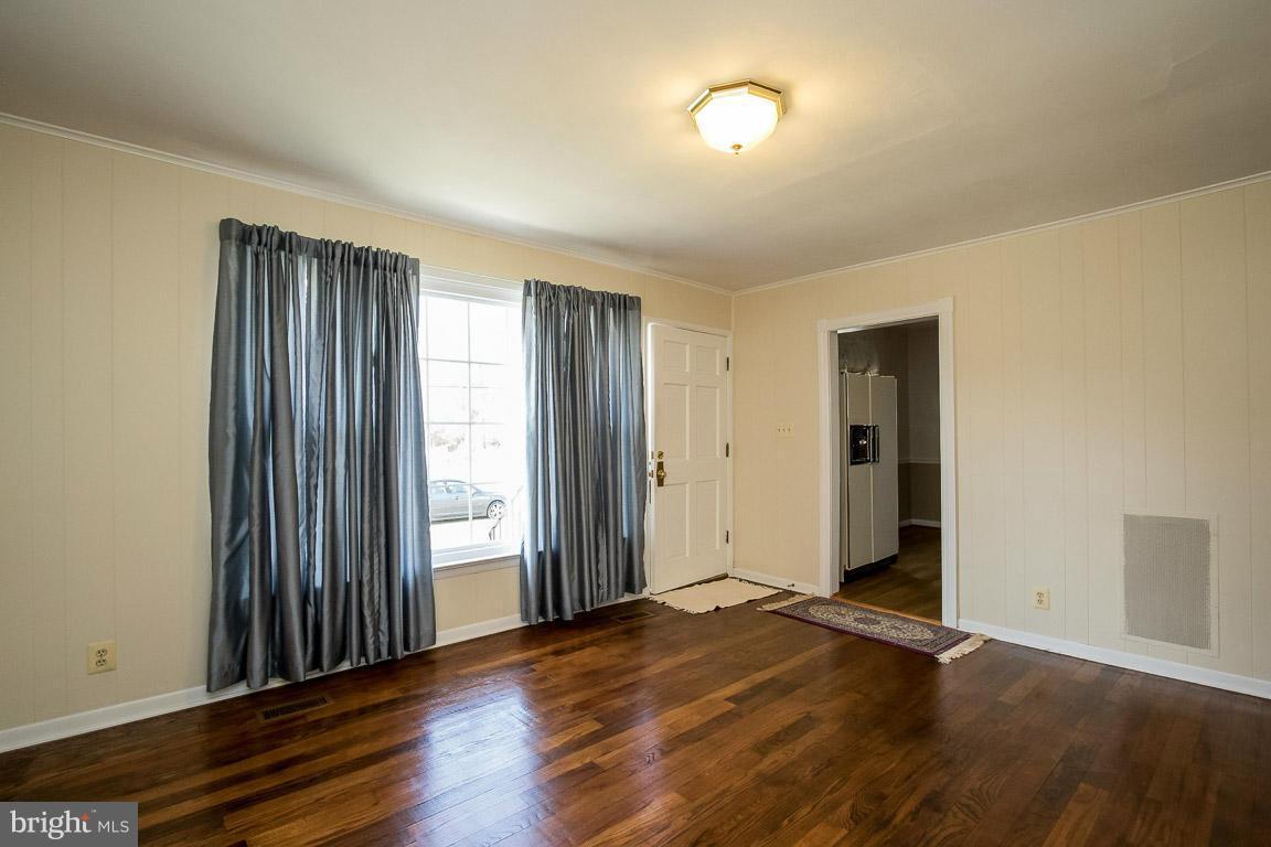 734 Farmington Road West Accokeek, MD 20607 - Photo 7 of 27