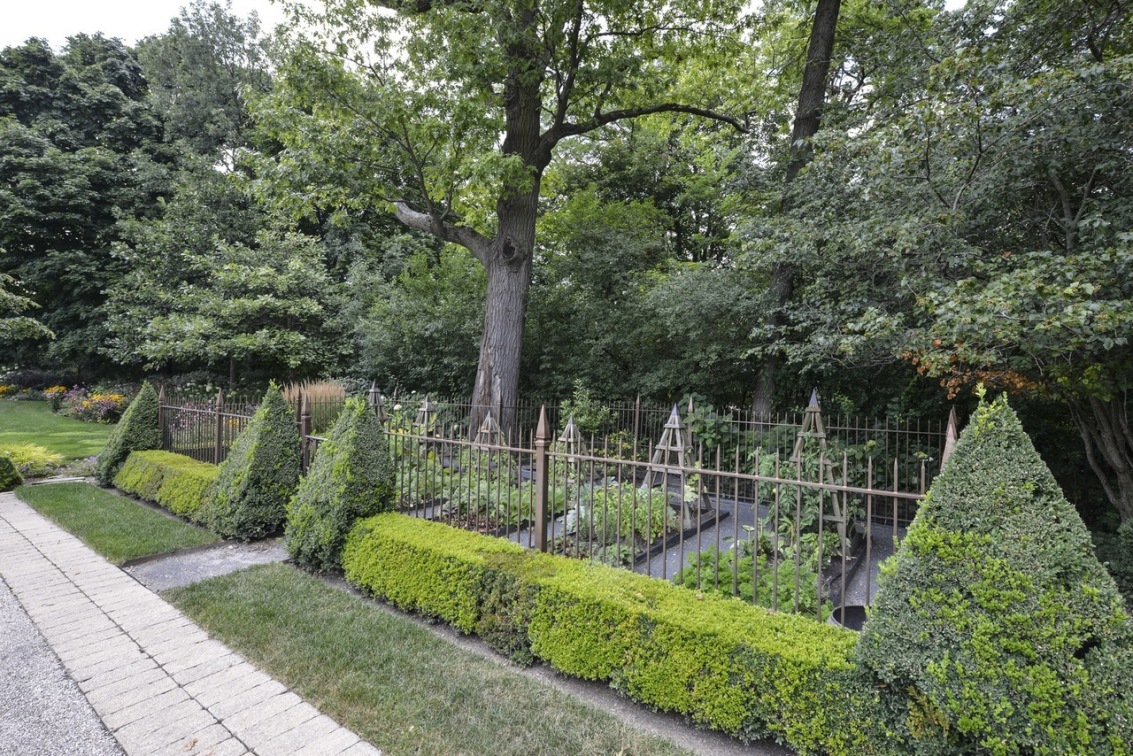 889 Sheridan Road Winnetka, IL 60093 - Photo 13 of 65