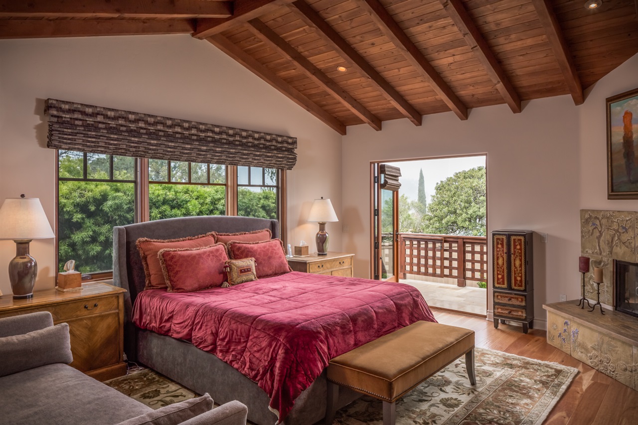 610 Kalamath Drive Del Mar, CA 92014 - Photo 10 of 19 Generous Master suite with private VIEW balcony that fronts Old Del Mar Open Space.