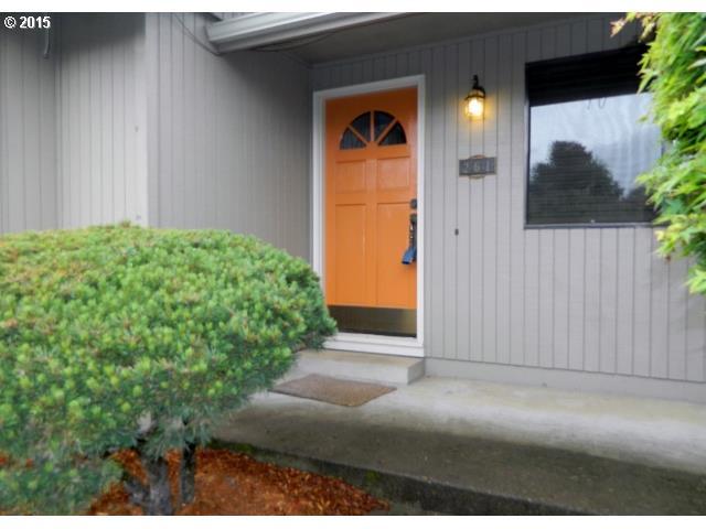 261 Silver Loop Silverton, OR 97381 - Photo 12 of 15 Gallery Image 12
