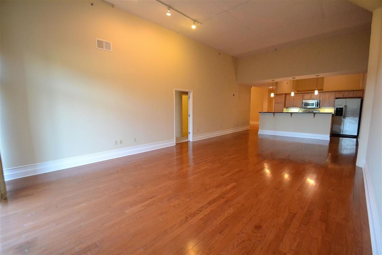 648 Riverside Drive, Unit 212 Memphis, TN 38103 - Photo 7 of 25