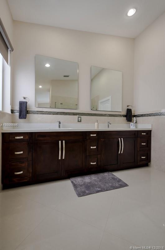 15962 Southwest 62nd Street Miami, FL 33193 - Photo 25 of 33
