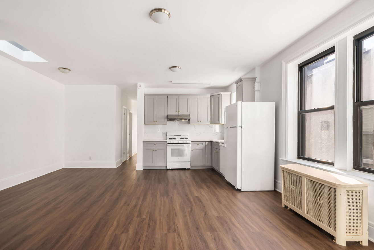 534 85th Street, Unit 2 Brooklyn, NY 11209 - Photo 3 of 7