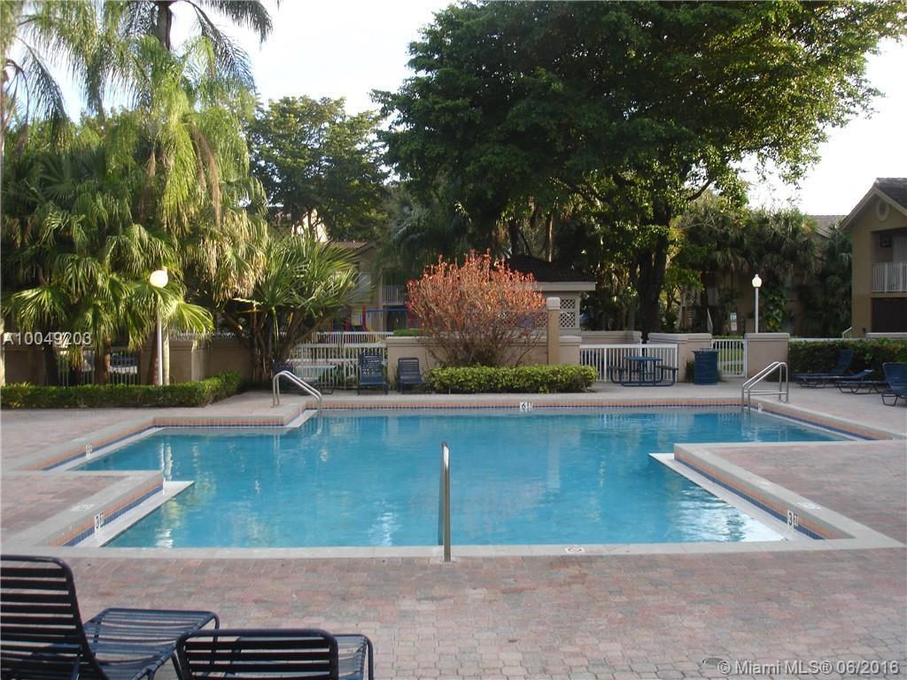 15551 Southwest 104th Terrace, Unit 825 Miami, FL 33196 - Photo 2 of 11