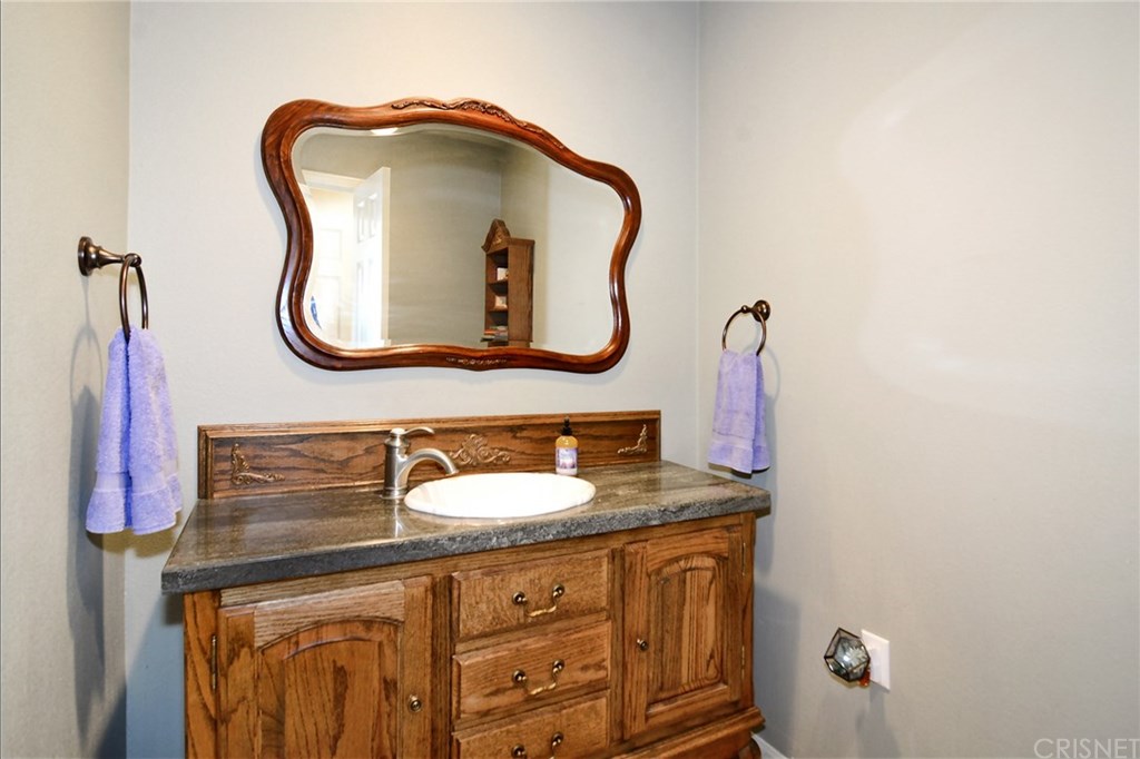 11361 Gaviota Avenue Granada Hills, CA 91344 - Photo 30 of 33