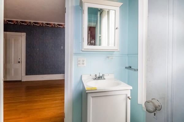 371 Prospect Street Fall River, MA 02720 - Photo 20 of 24 Gallery Image 20