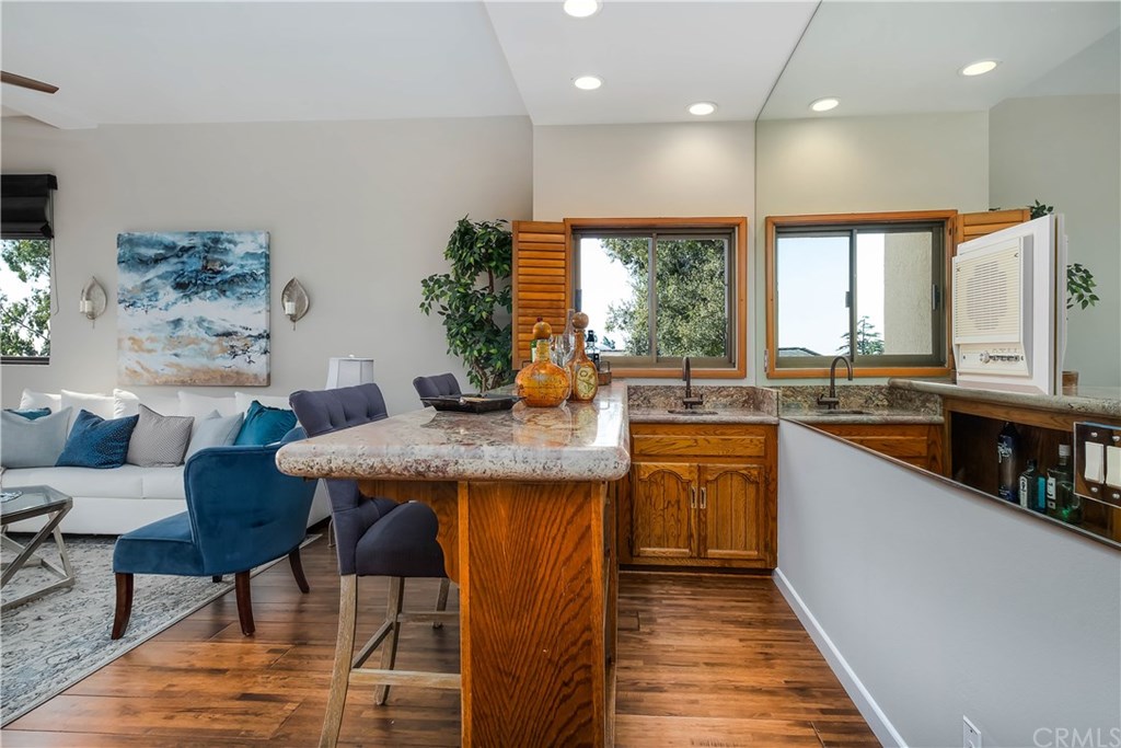 690 Oak Crest Drive Sierra Madre, CA 91024 - Photo 24 of 68