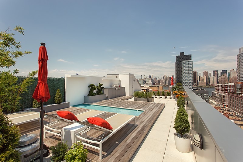 5-19 Borden Avenue, Unit 11I Queens, NY 11101 - Photo 10 of 14