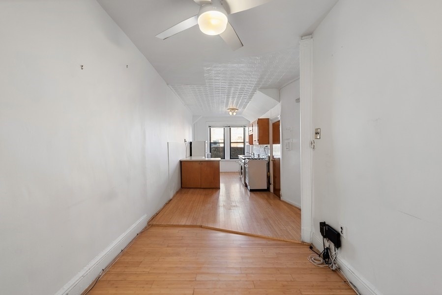 639 President Street, Unit 3L Brooklyn, NY 11215 - Photo 2 of 4