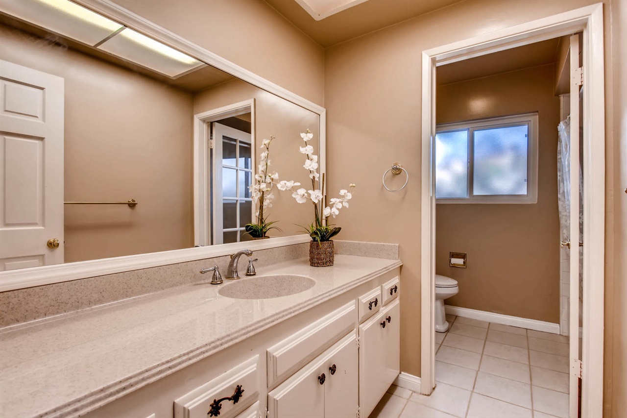 2094 Windmill View Road El Cajon, CA 92020 - Photo 21 of 25