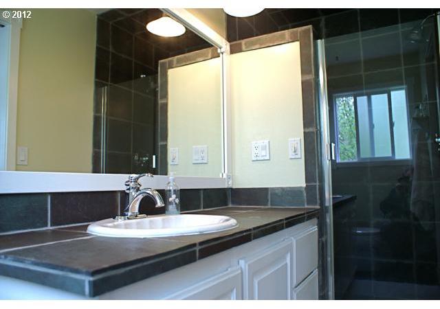 12665 Southwest Rita Drive Beaverton, OR 97005 - Photo 15 of 16 Gallery Image 15