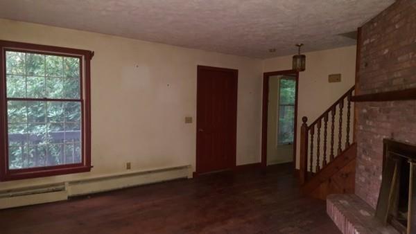 27 Breakneck Road Sturbridge, MA 01566 - Photo 10 of 21