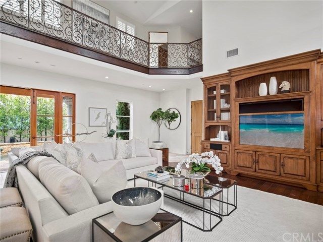$2,842,000 | 511 Fullerton Avenue, Newport Beach, CA 92663